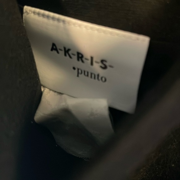 A-K-R-I-S  punto women’s skirt size 8 - Picture 3 of 10